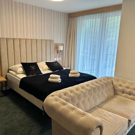 Hotel Echo Cedzyna Extérieur photo