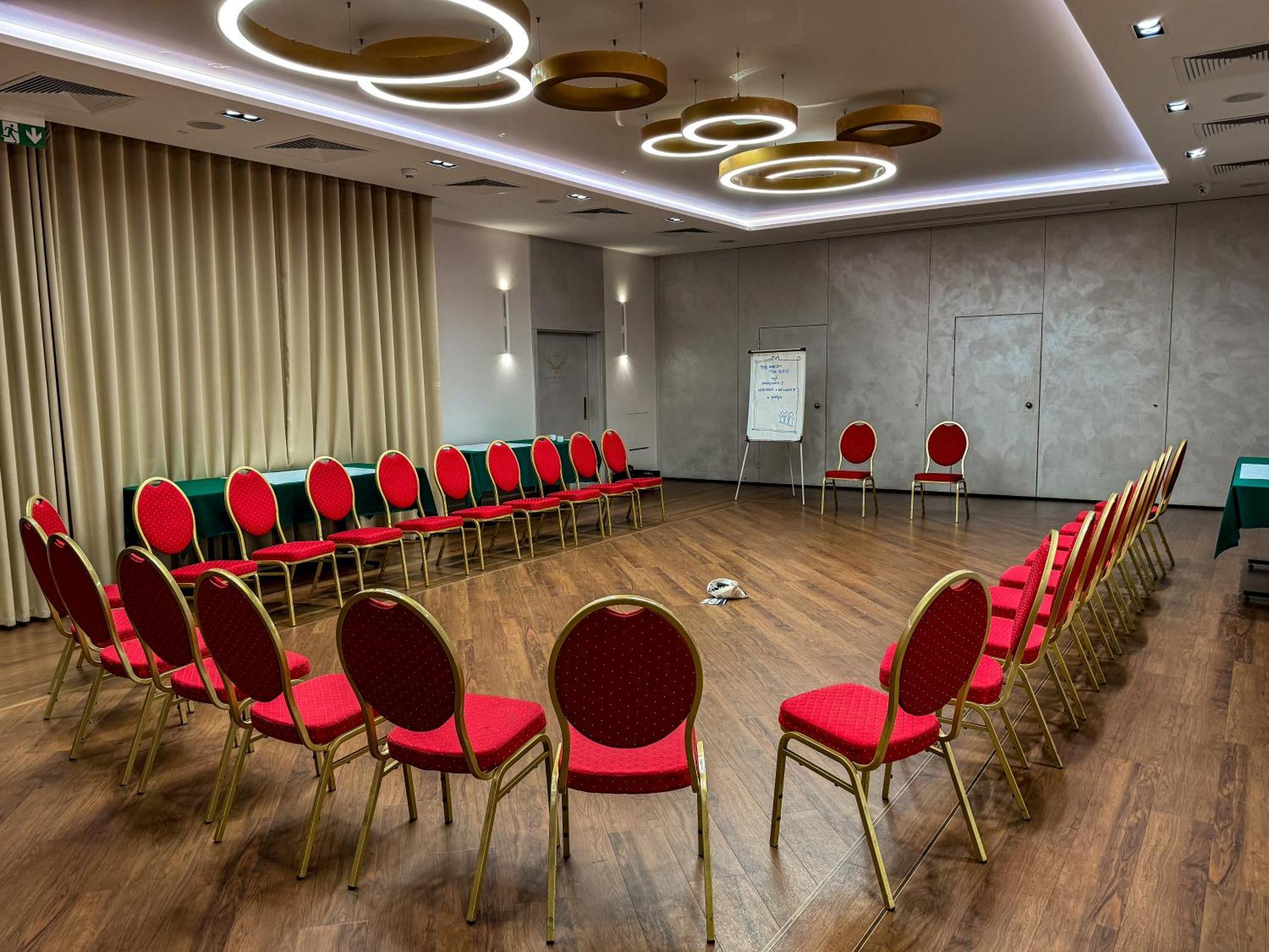 Hotel Echo Cedzyna Extérieur photo