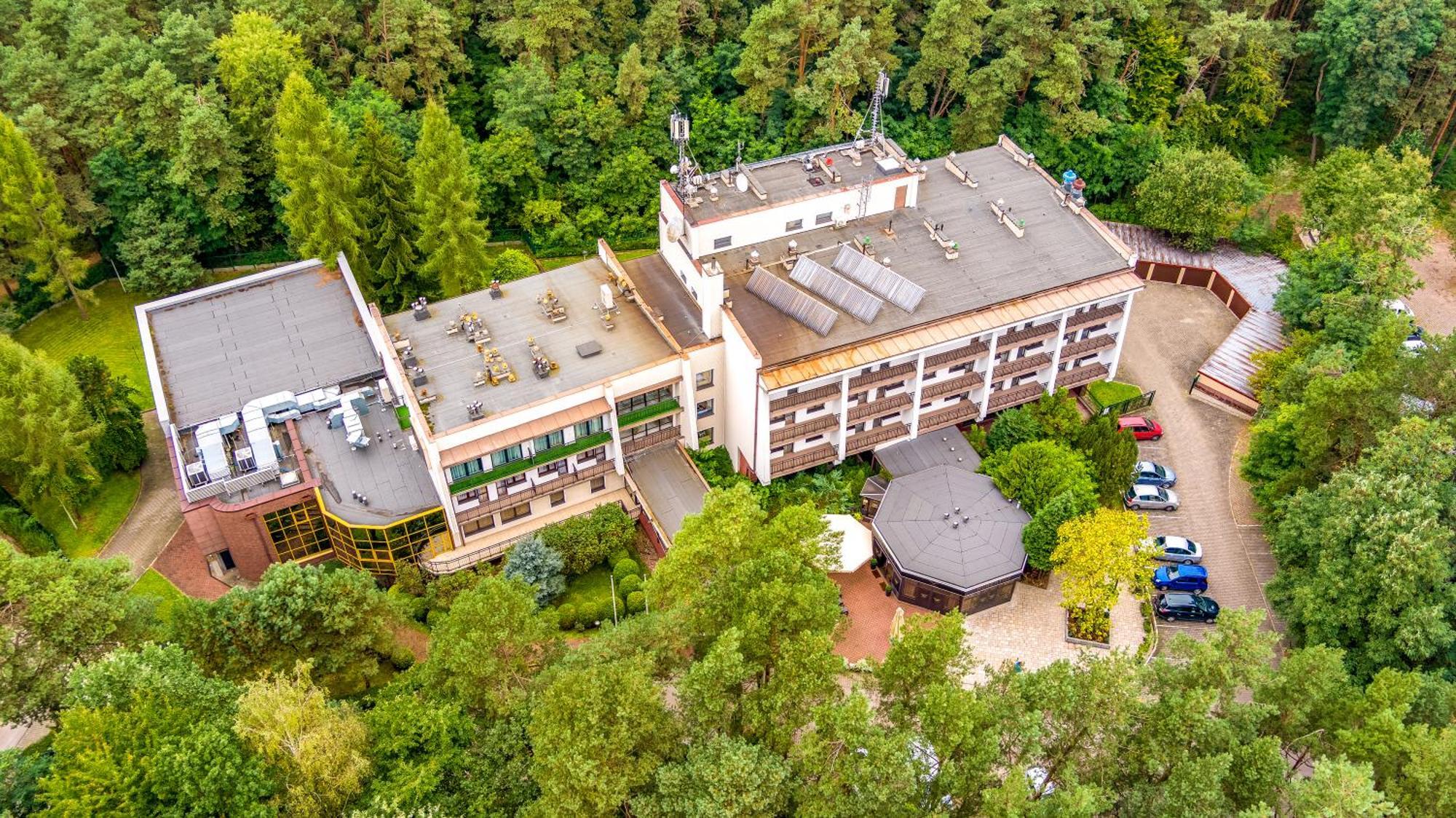 Hotel Echo Cedzyna Extérieur photo